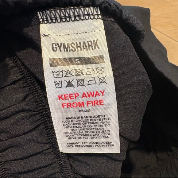 Gymshark Black Athletic women’s Running Shorts Size Small - Picture 4 of 5